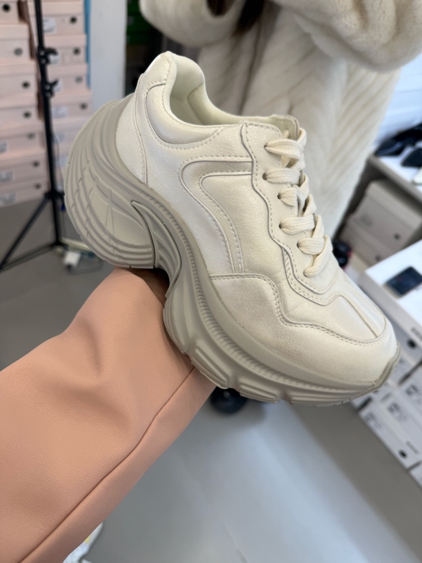 2025年春季新款老爹鞋真皮