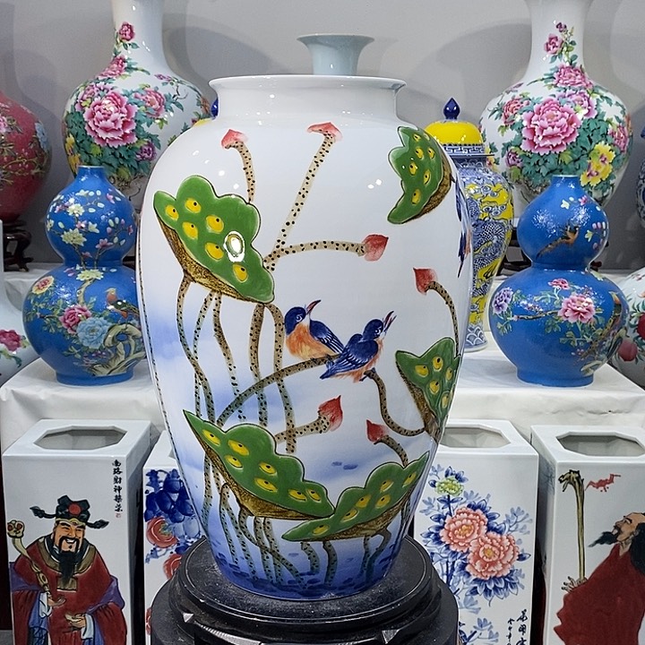 景德镇陶瓷艺术品