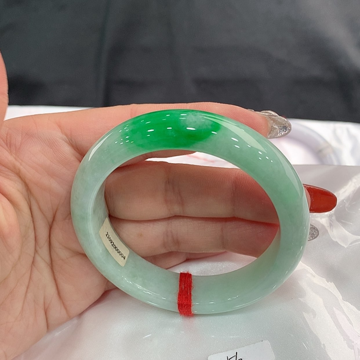 【闪购商品】翡翠手镯未镶嵌56，55/56