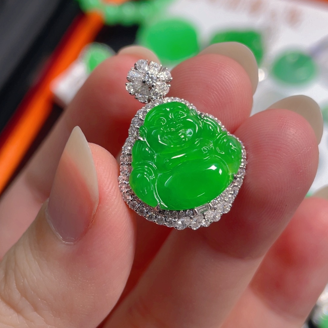 翡翠18K金镶嵌吊坠(不含链)