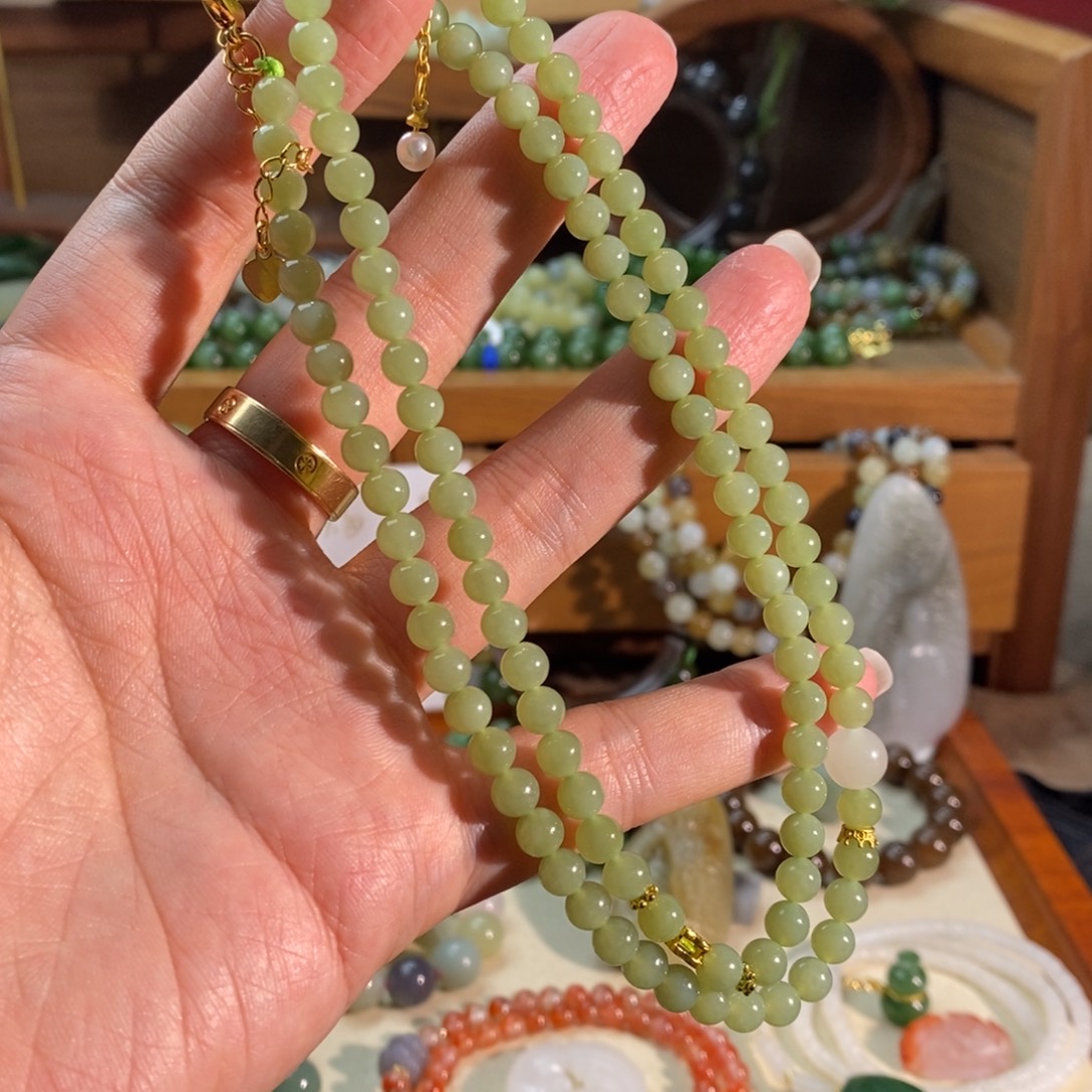 和田玉未镶嵌手链