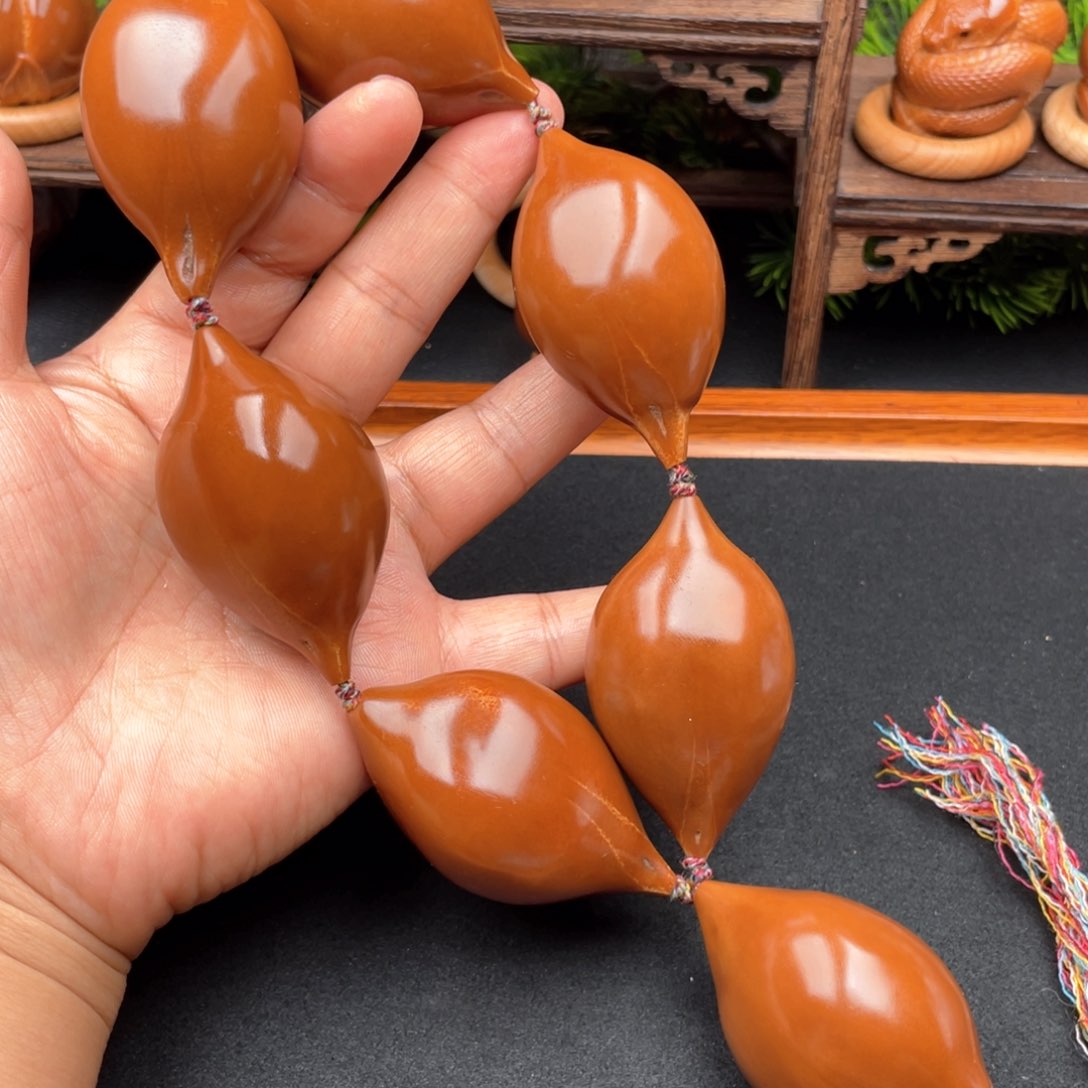 橄榄核吊坠啊啊啊啊