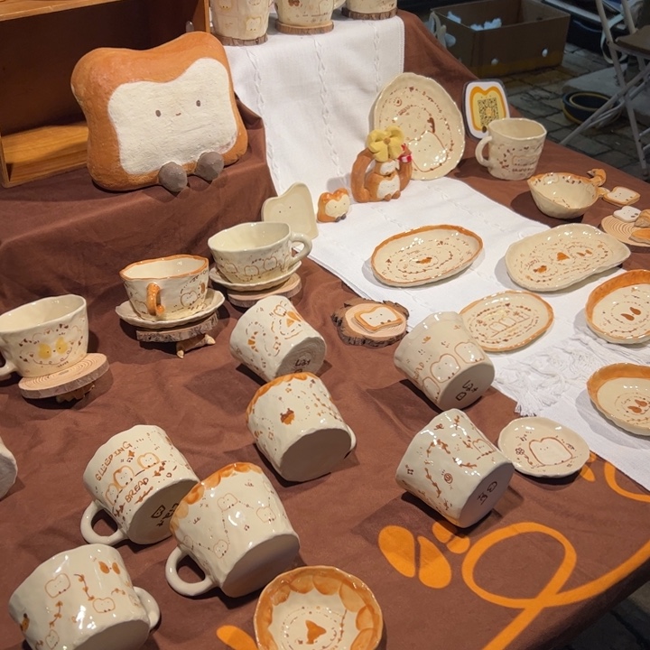 108。         陶瓷