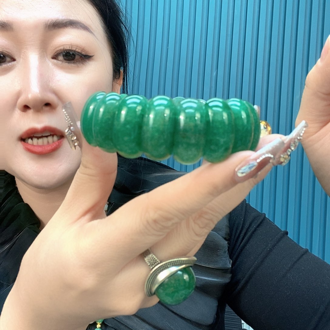 石英质玉手镯合金