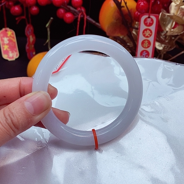 翡翠手镯未镶嵌57圆336