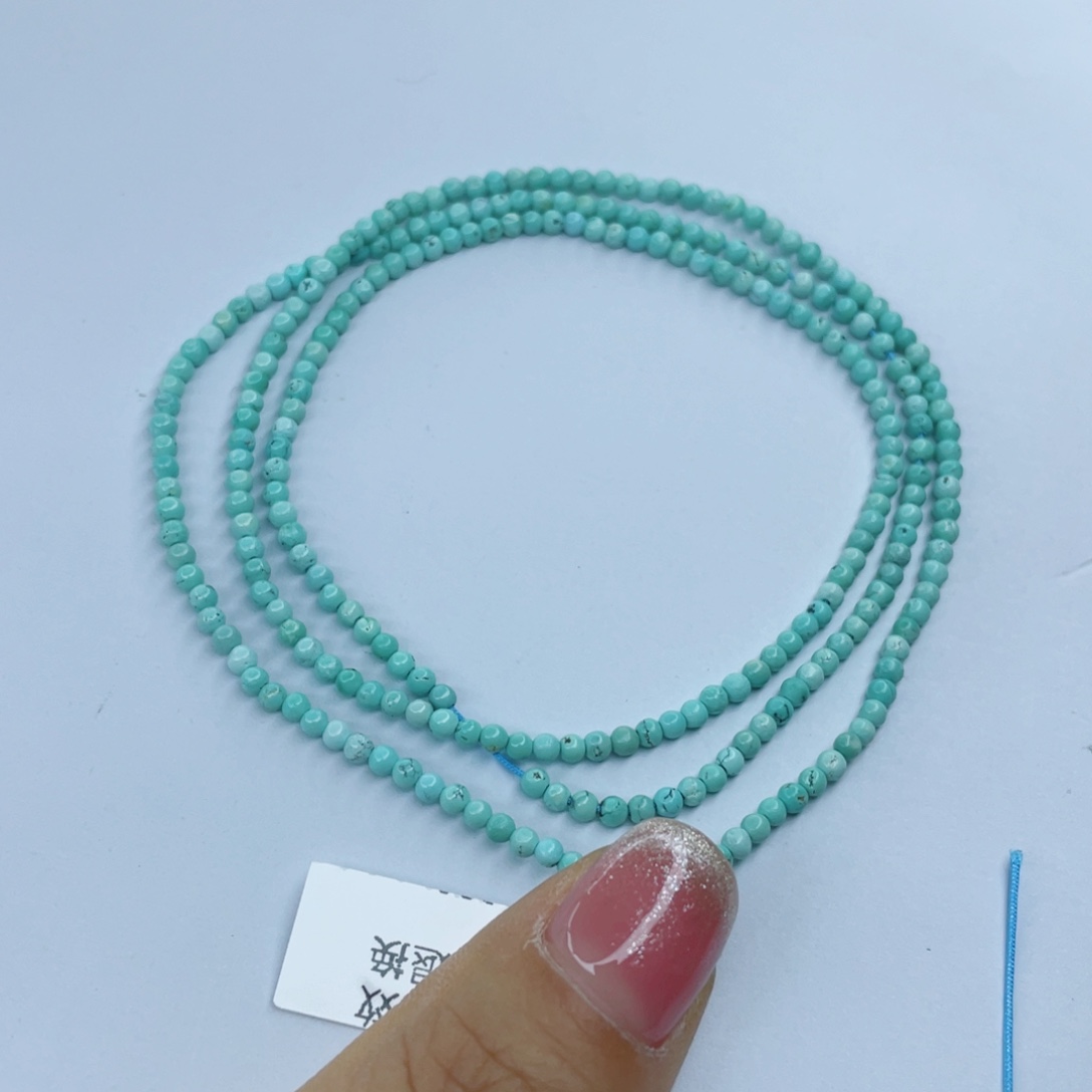 绿松石颈饰未镶嵌