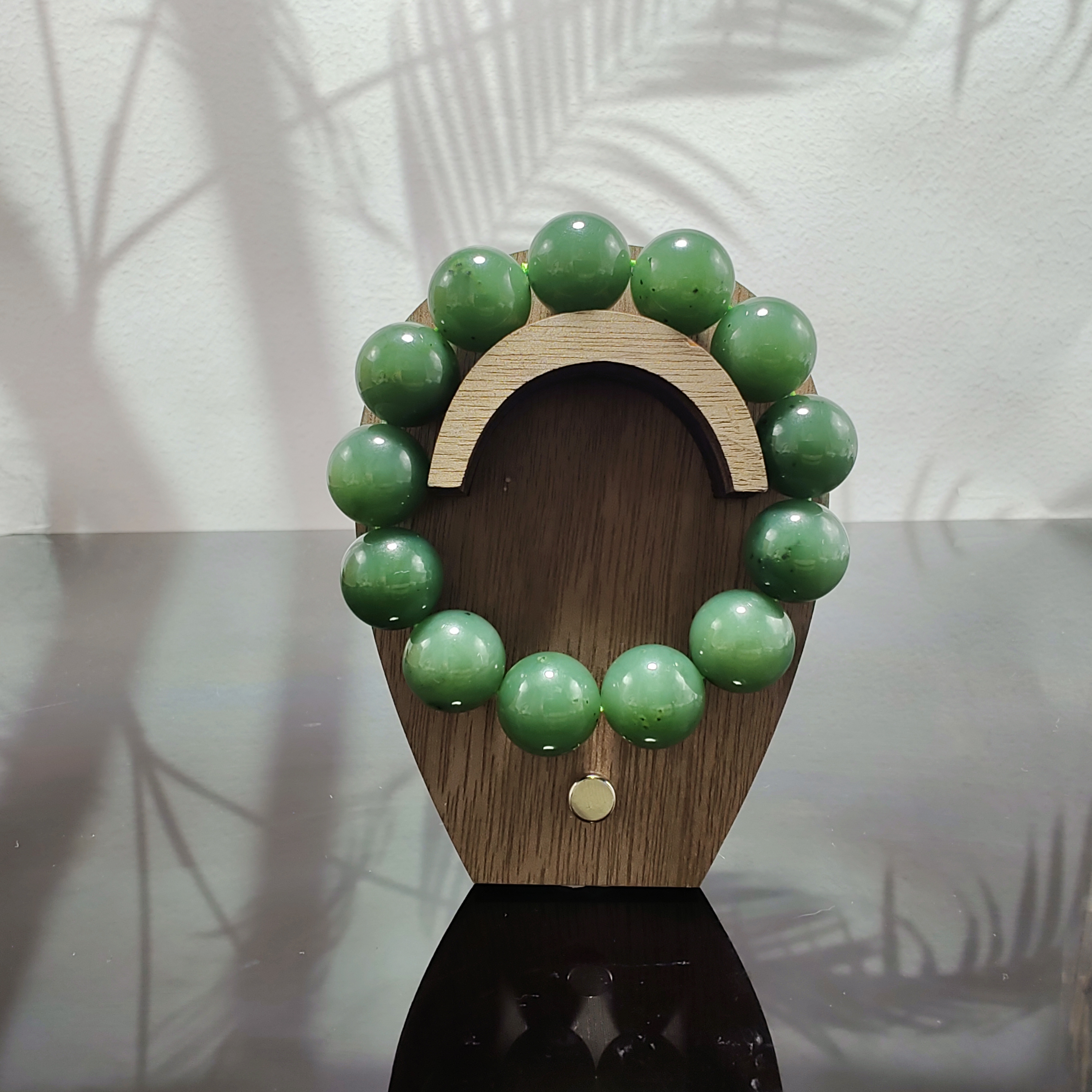 R和田玉碧玉圆珠手串（卡16）1959