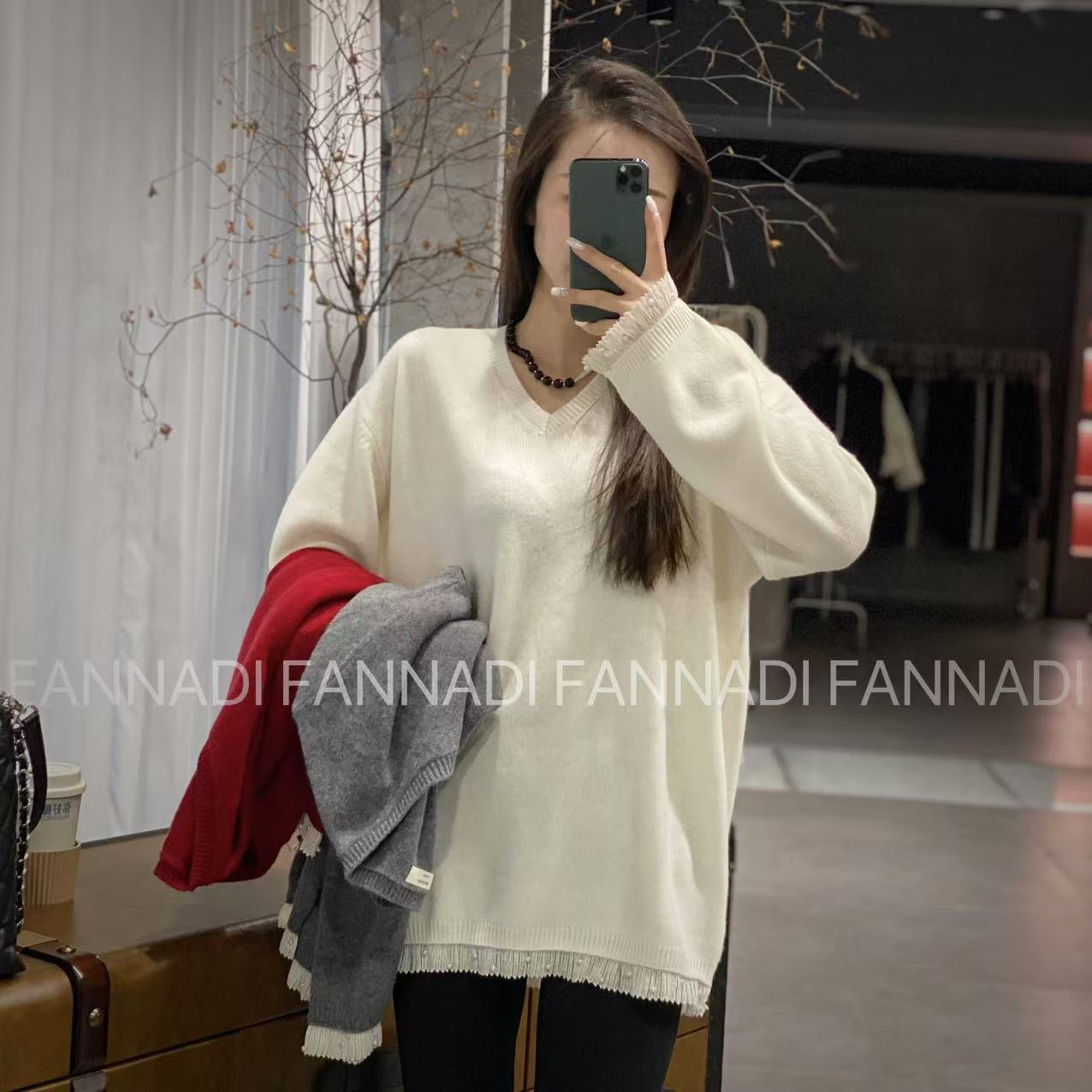 FANNADI【上衣】轻奢羊毛设计感韩版圣诞款蕾丝拼接毛衣 GG 99136