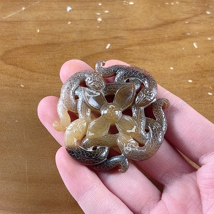 石***人和田玉未镶嵌挂件