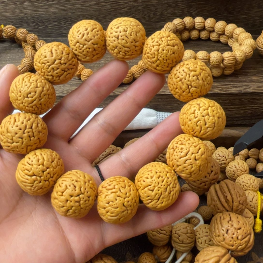 吊坠桃核精品龙蛋