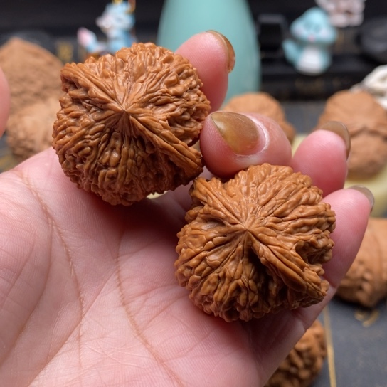 文玩核桃吊坠星星