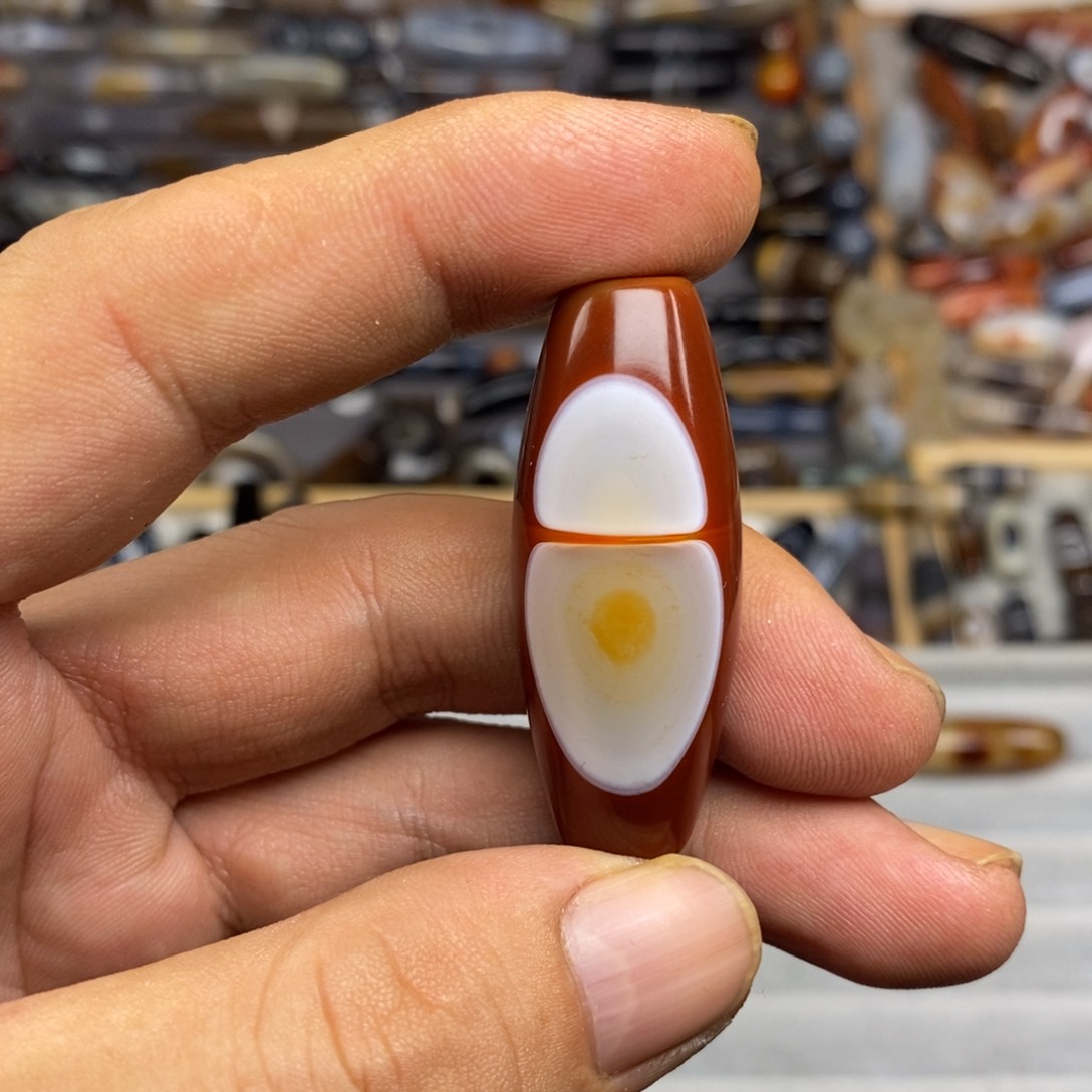 玛瑙/玉髓散珠天然缠丝玛瑙