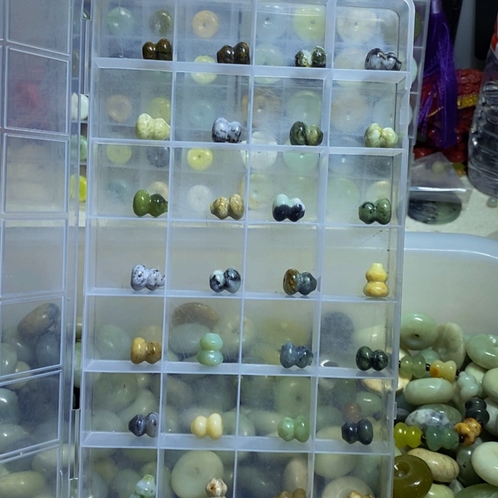 蛇纹石玉其他未镶嵌魅***姐405