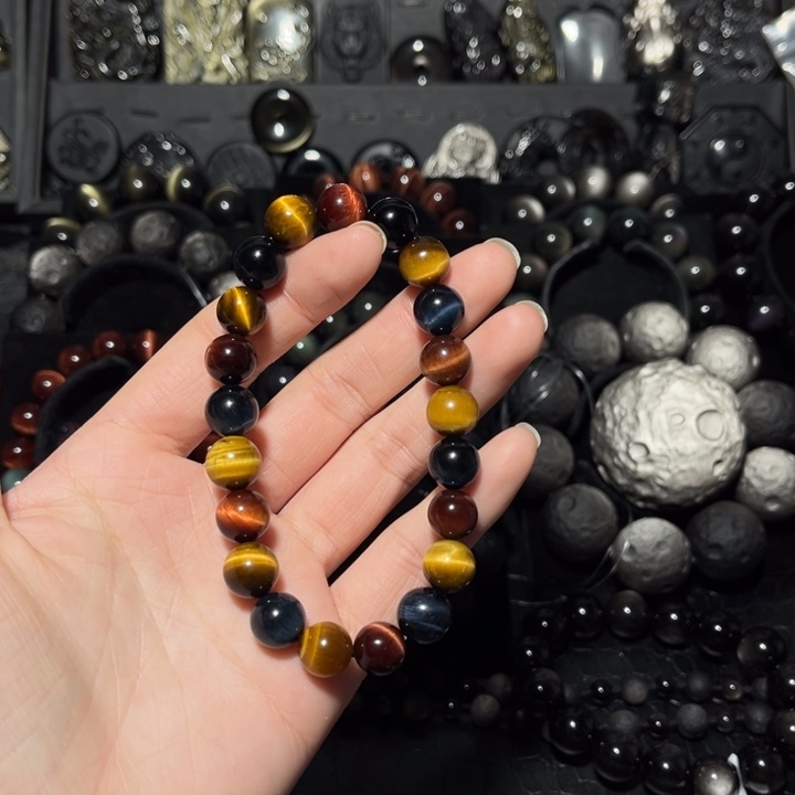 清***酒木变石（虎睛石）未镶嵌珠宝奇石