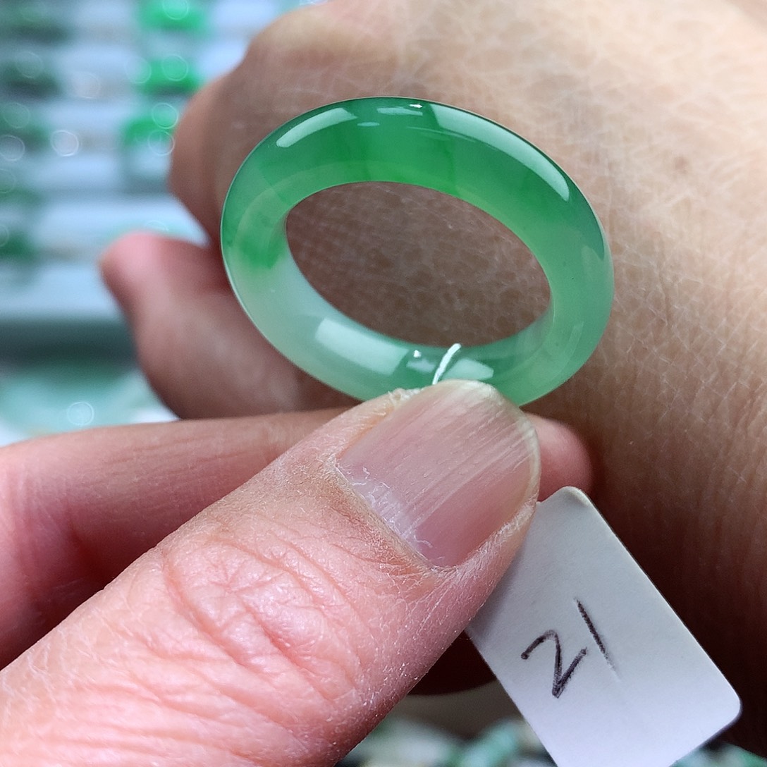 未镶嵌戒指翡翠21号