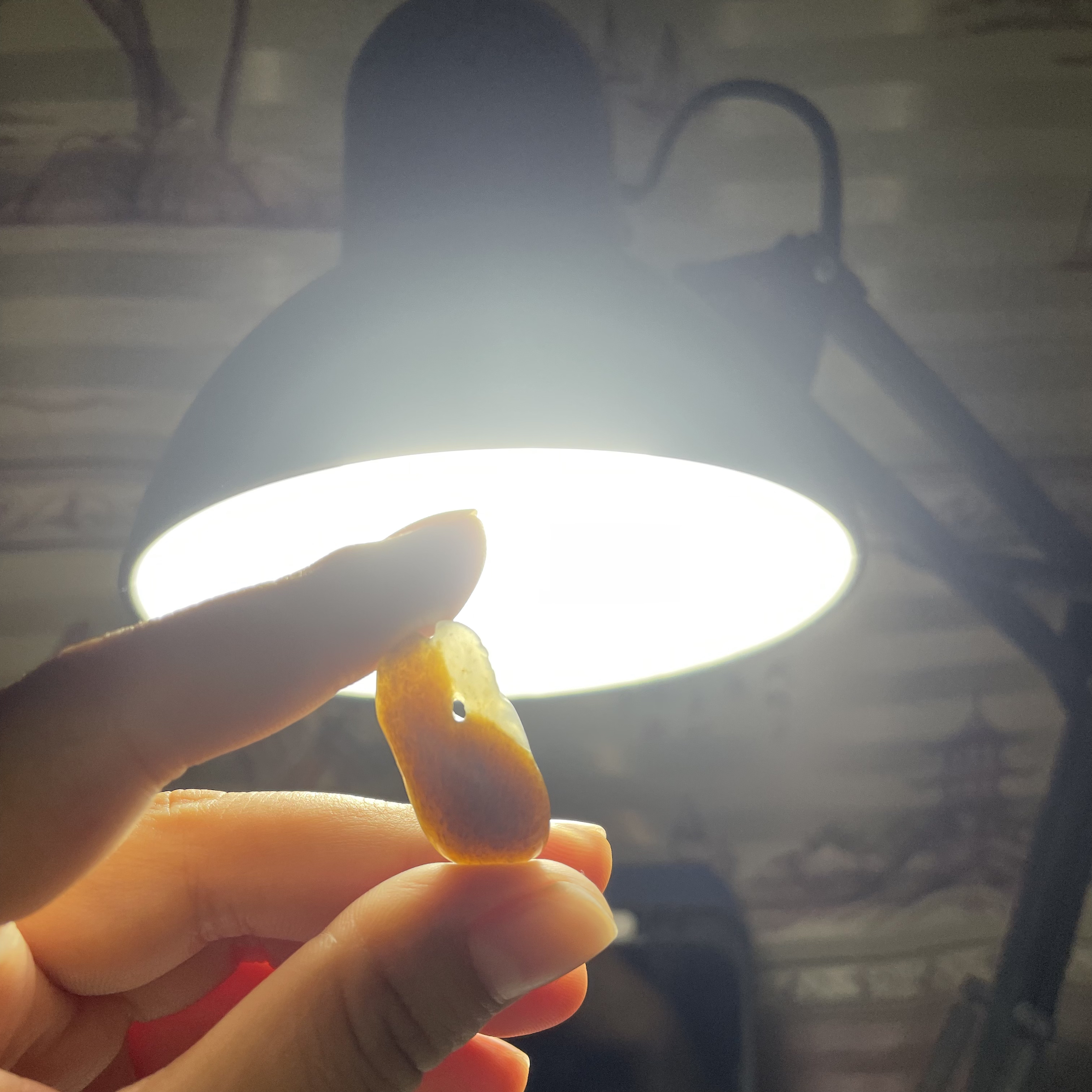 和田玉且末黄糖随型
