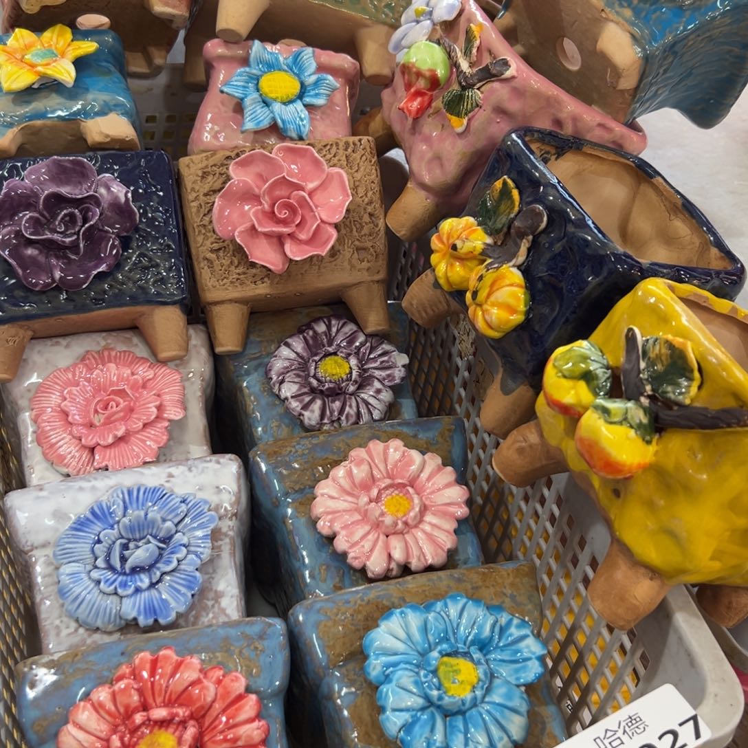 627 花盆拍满20元发货，退款拉黑