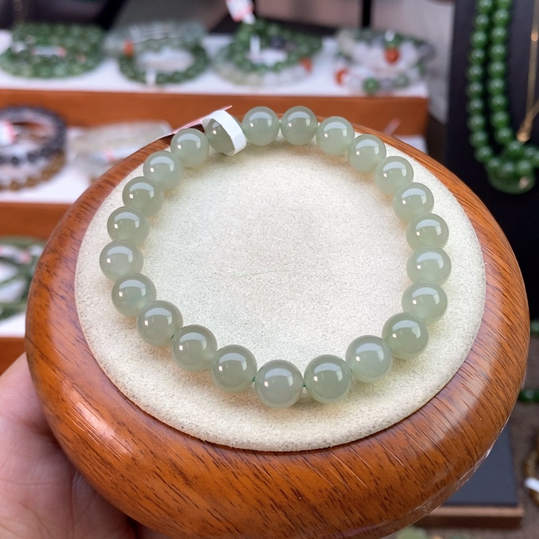 和田玉高冰晴水8mm未镶嵌