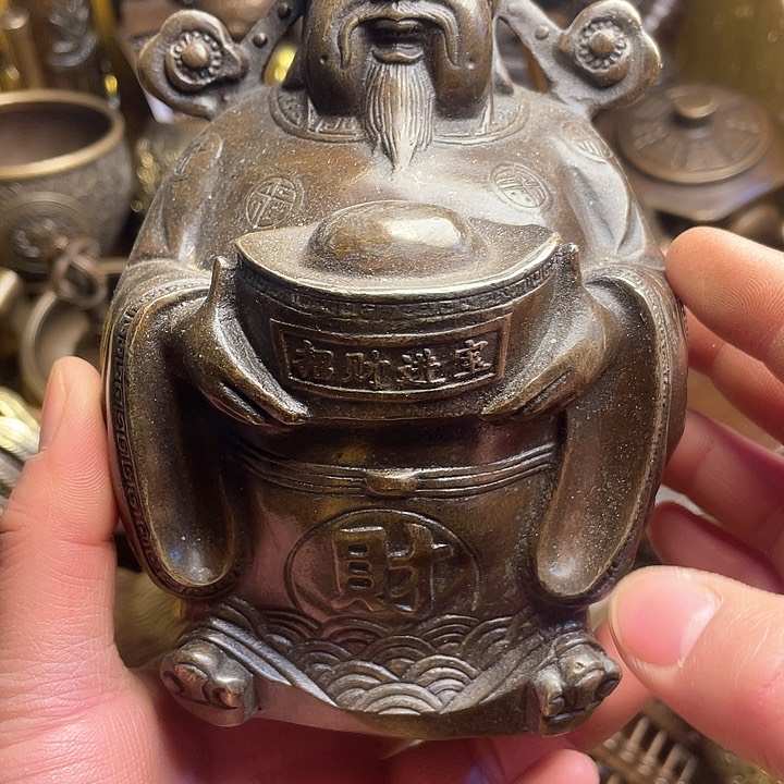 诚信经营铜器摆件