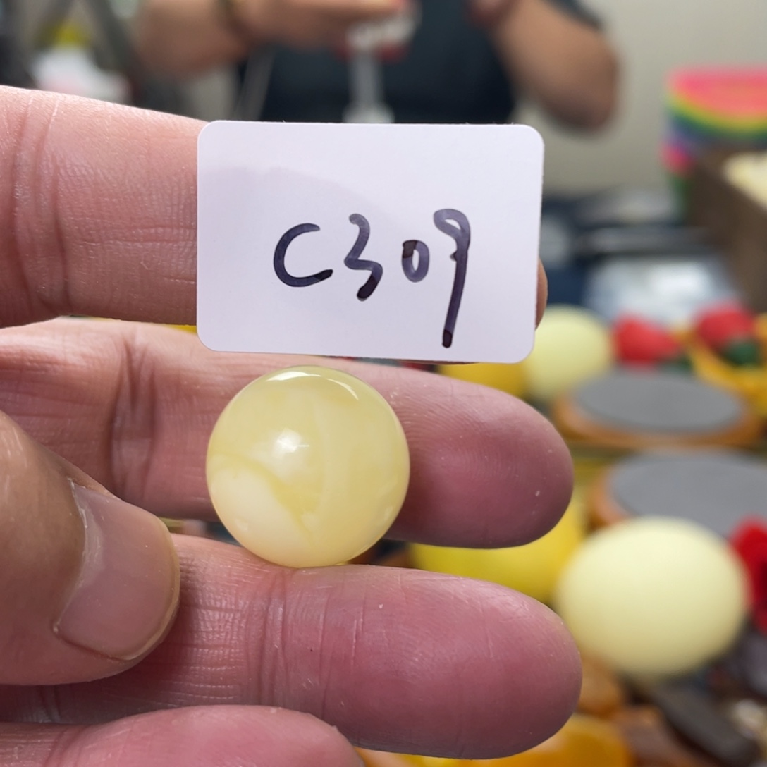 手链琥珀未镶嵌多样性发，发其中一件