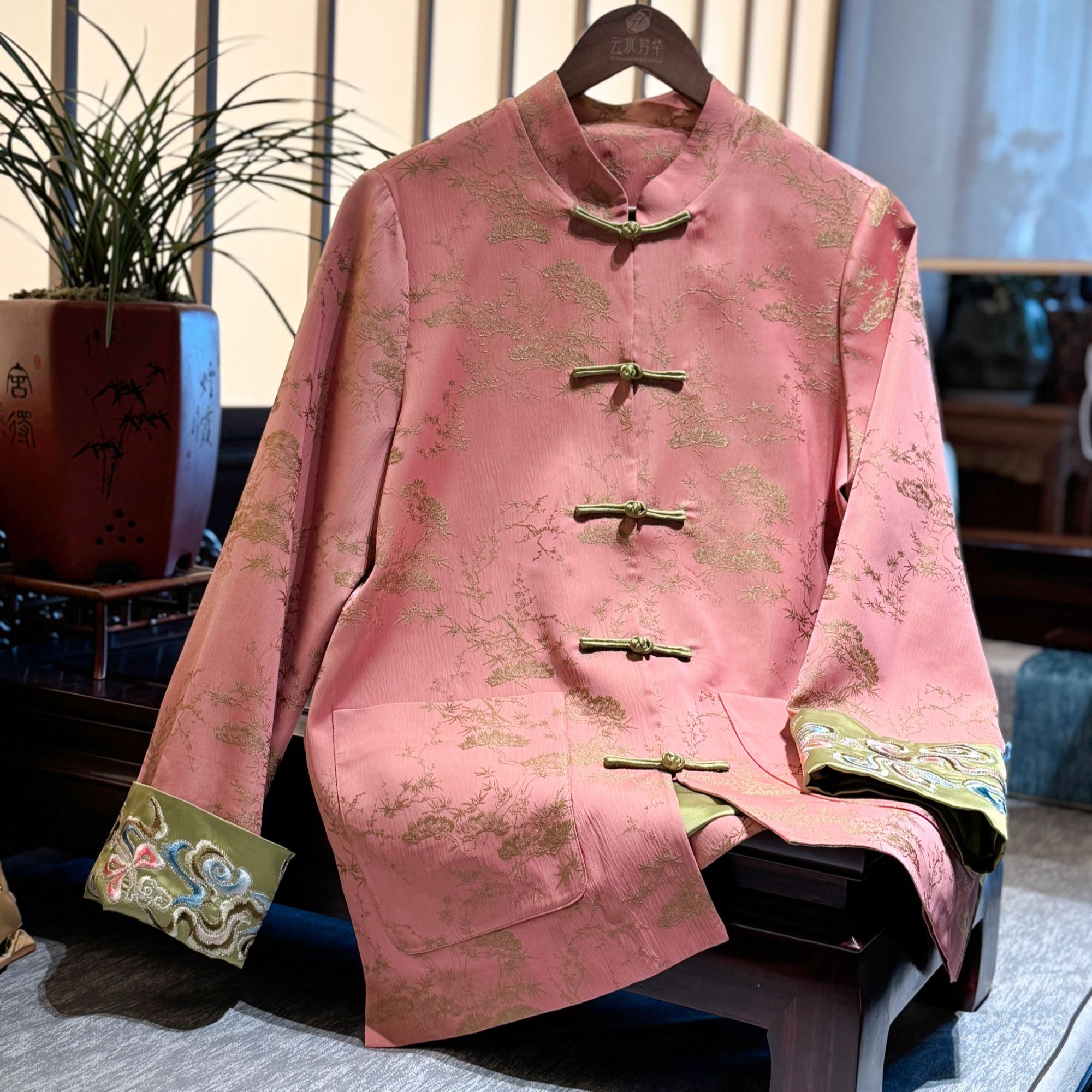 善女子（新）芳华设计新中式复古提花外套国风刺绣拼接外套FH-A0156