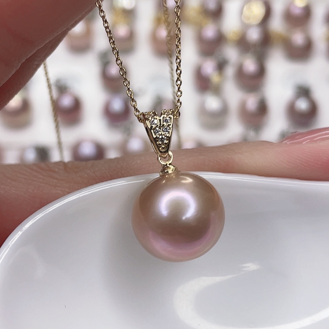 淡水珍珠吊坠(赠链)未镶嵌