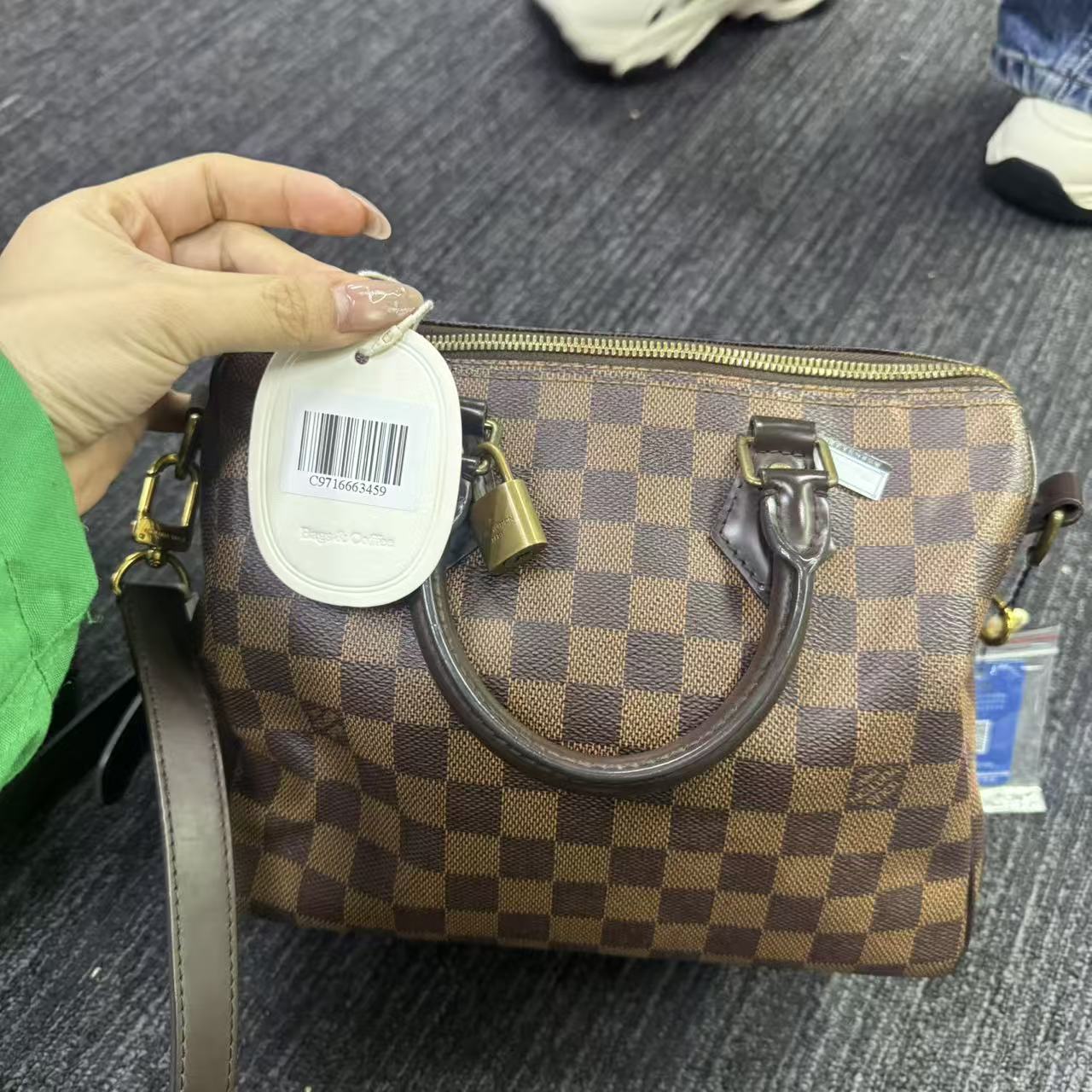 95新 LouisVuitton/路易威登 3459  qf  /二奢包包