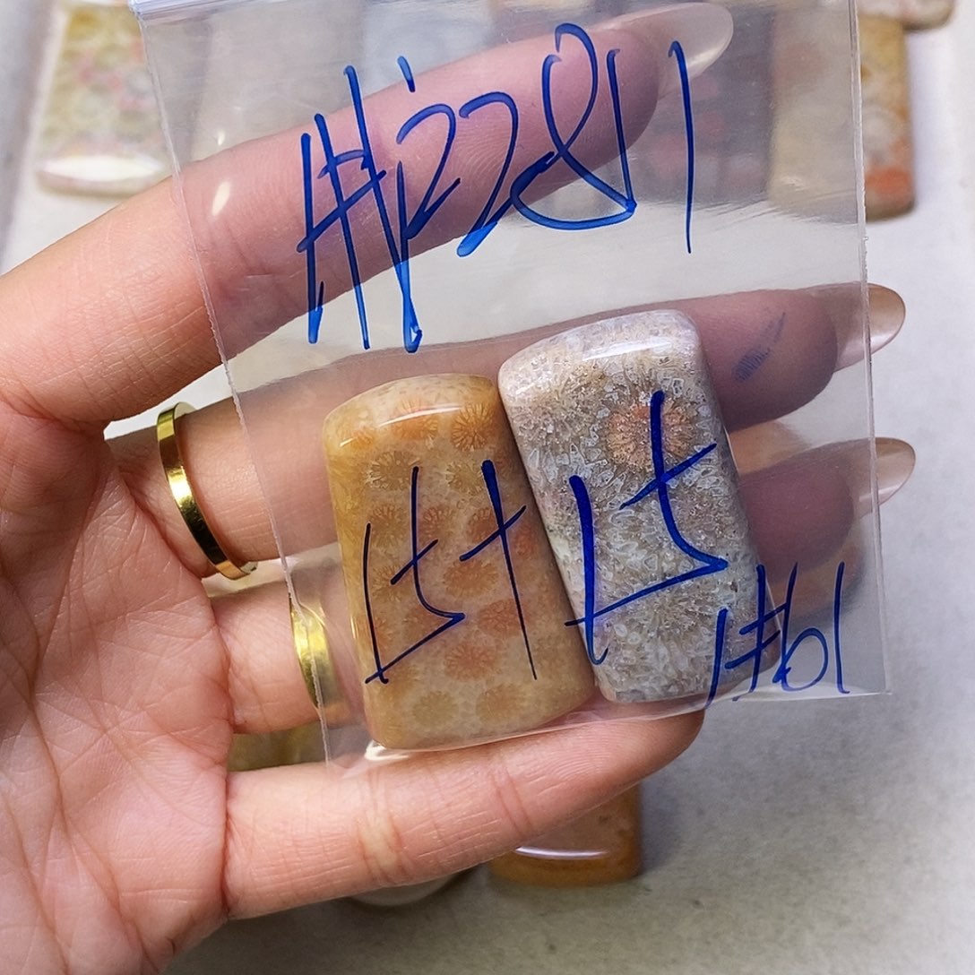 合金颈饰硅化玉用****1