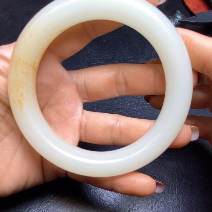 和田玉（糖玉）挂件未镶嵌