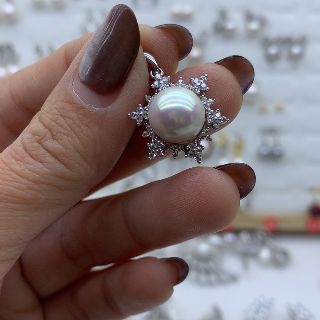 淡水珍珠吊坠(不含链)银S925镶嵌鱼***冷