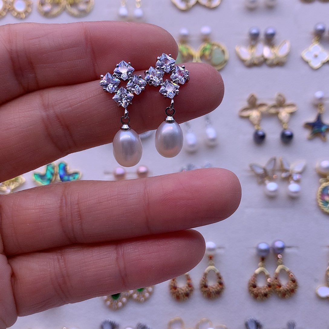 淡水珍珠耳饰合金