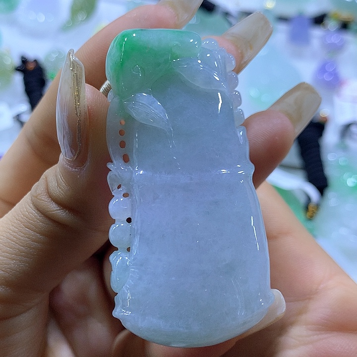 翡翠颈饰未镶嵌天然翡翠A货吊坠