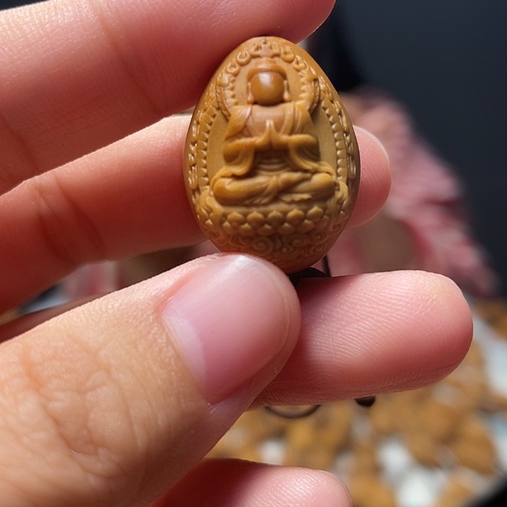 橄榄核吊坠橄榄核