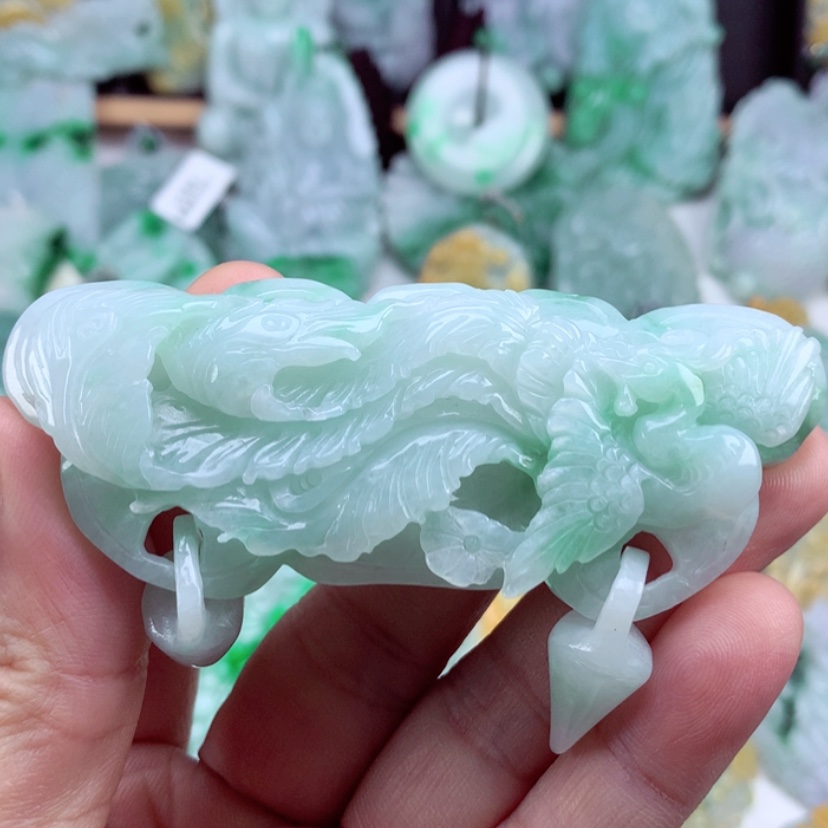 【闪购商品】翡翠吊坠(不含链)未镶嵌