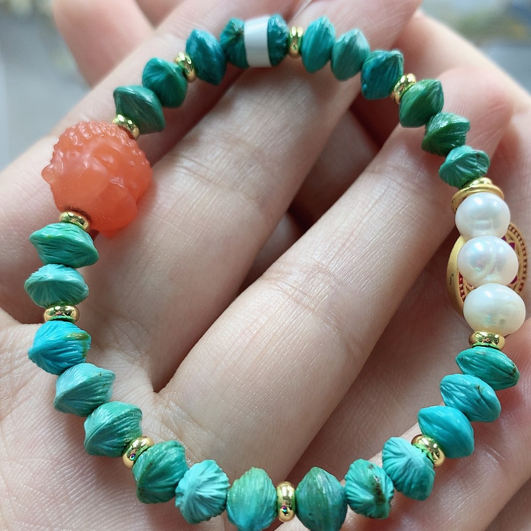 未镶嵌绿松石珠宝奇石