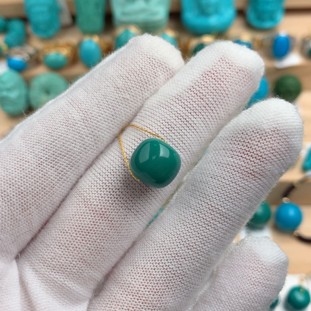 绿松石配饰未镶嵌10.4-9.4mm