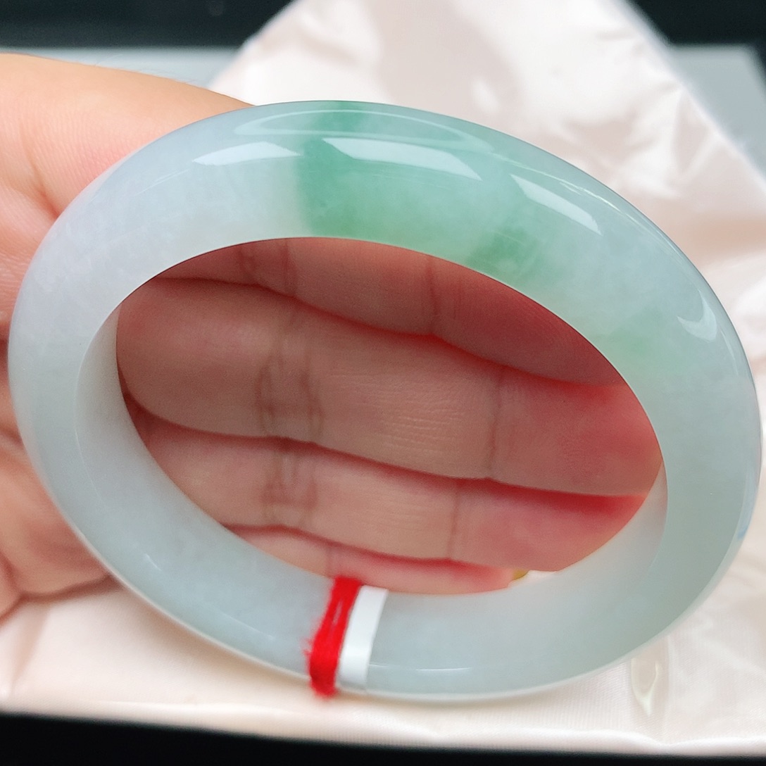 未镶嵌手镯翡翠8冰飘绿