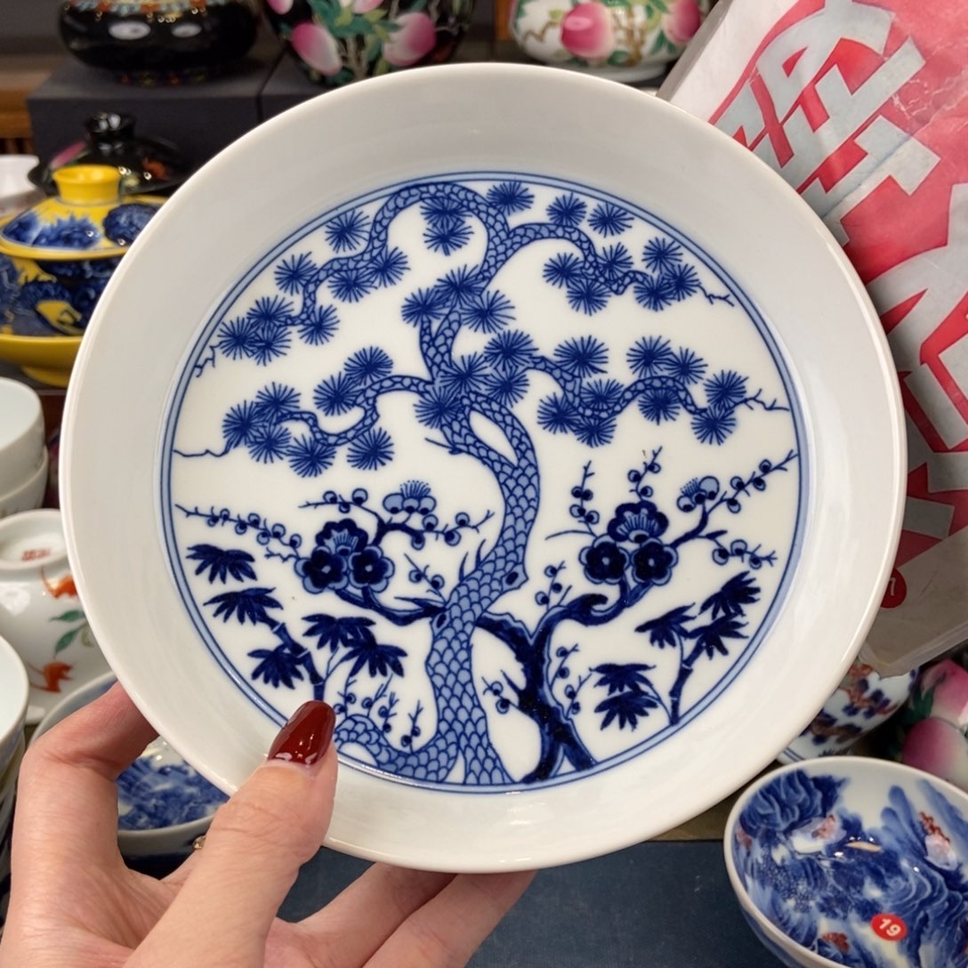 陶瓷艺术家的作品是一种