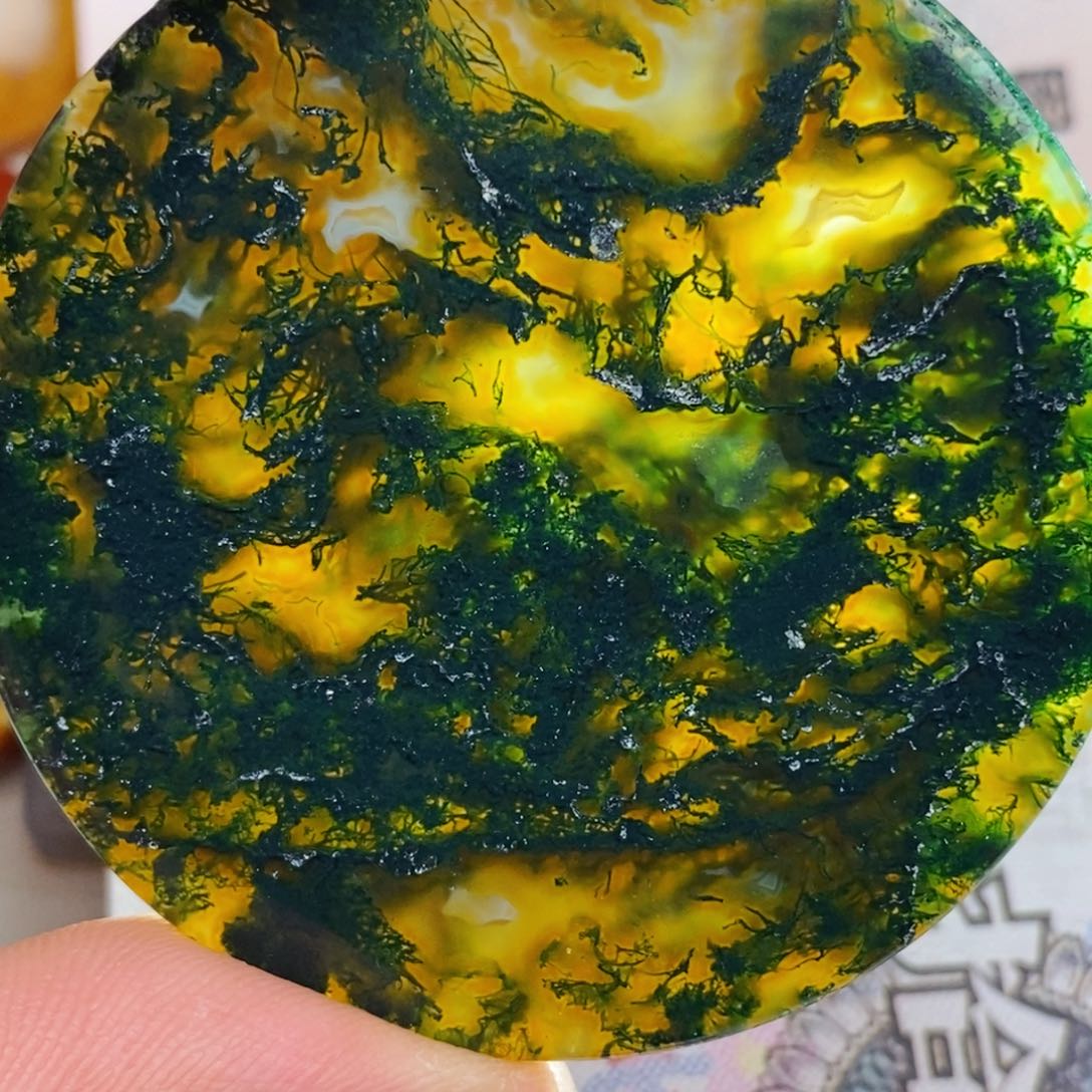 幸***生玛瑙/玉髓未镶嵌颈饰