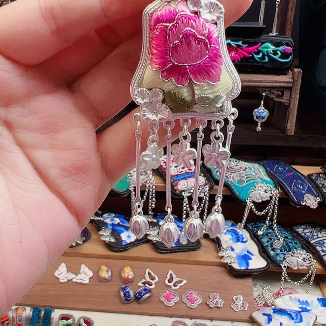 织绣手工刺绣工艺品