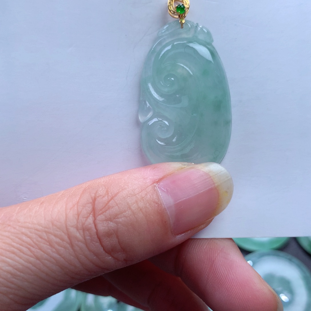 翡翠吊坠(不含链)18K金镶嵌