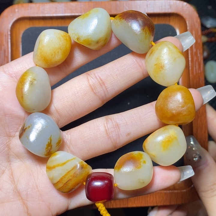 和田玉手链未镶嵌