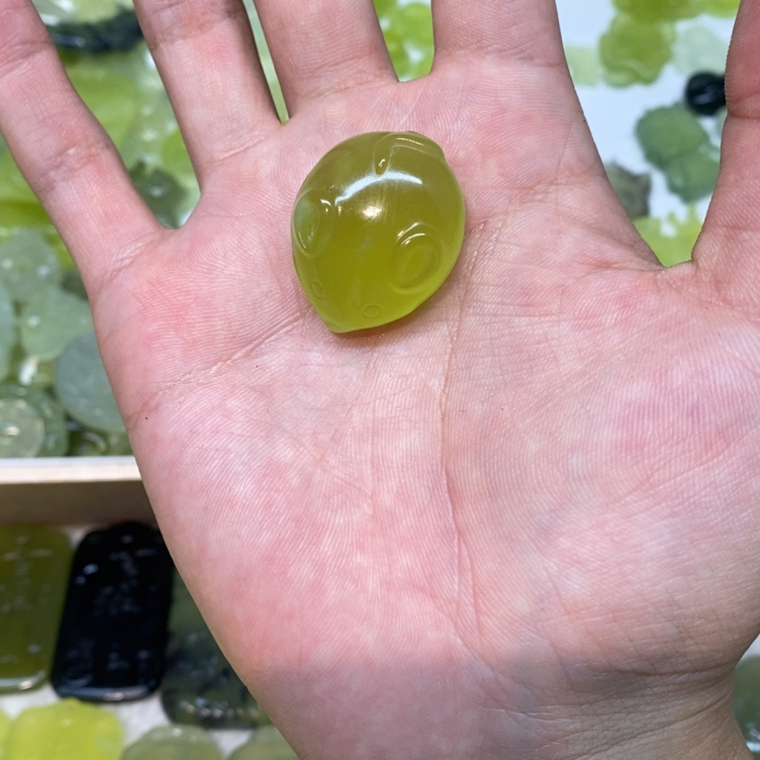 岫玉未镶嵌吊坠(不含链)