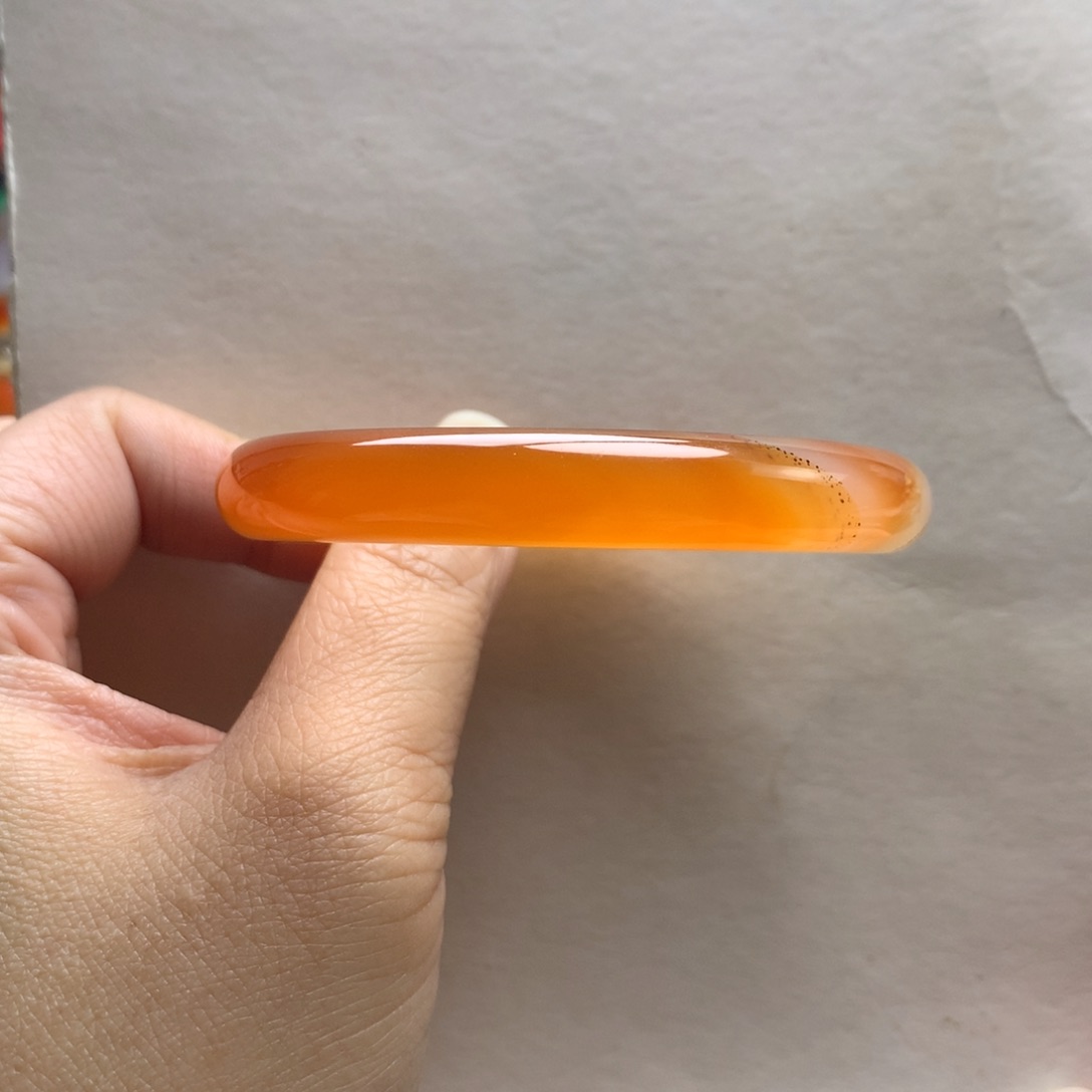 玛瑙/玉髓手镯未镶嵌56.7