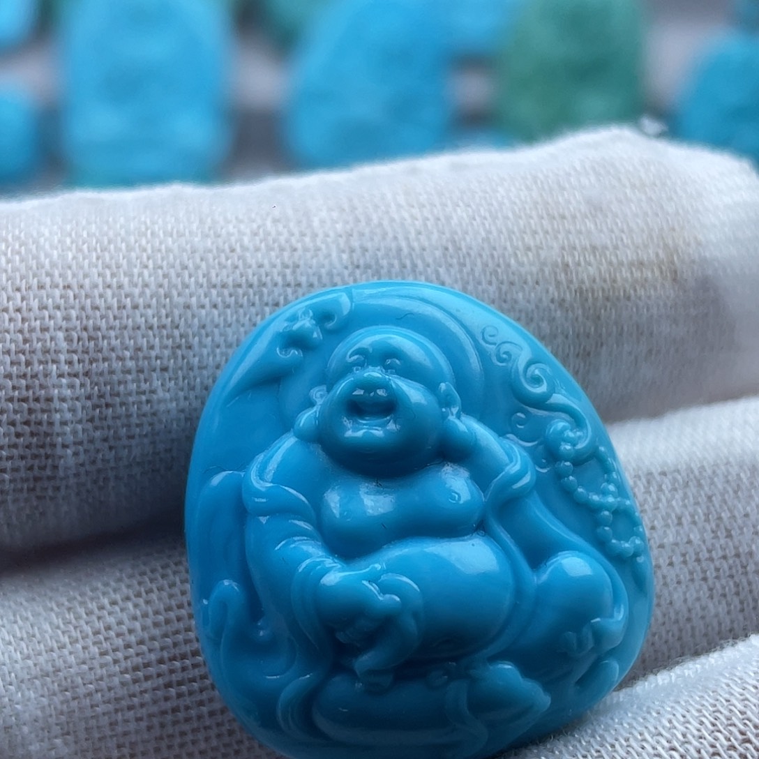 绿松石未镶嵌珠宝奇石