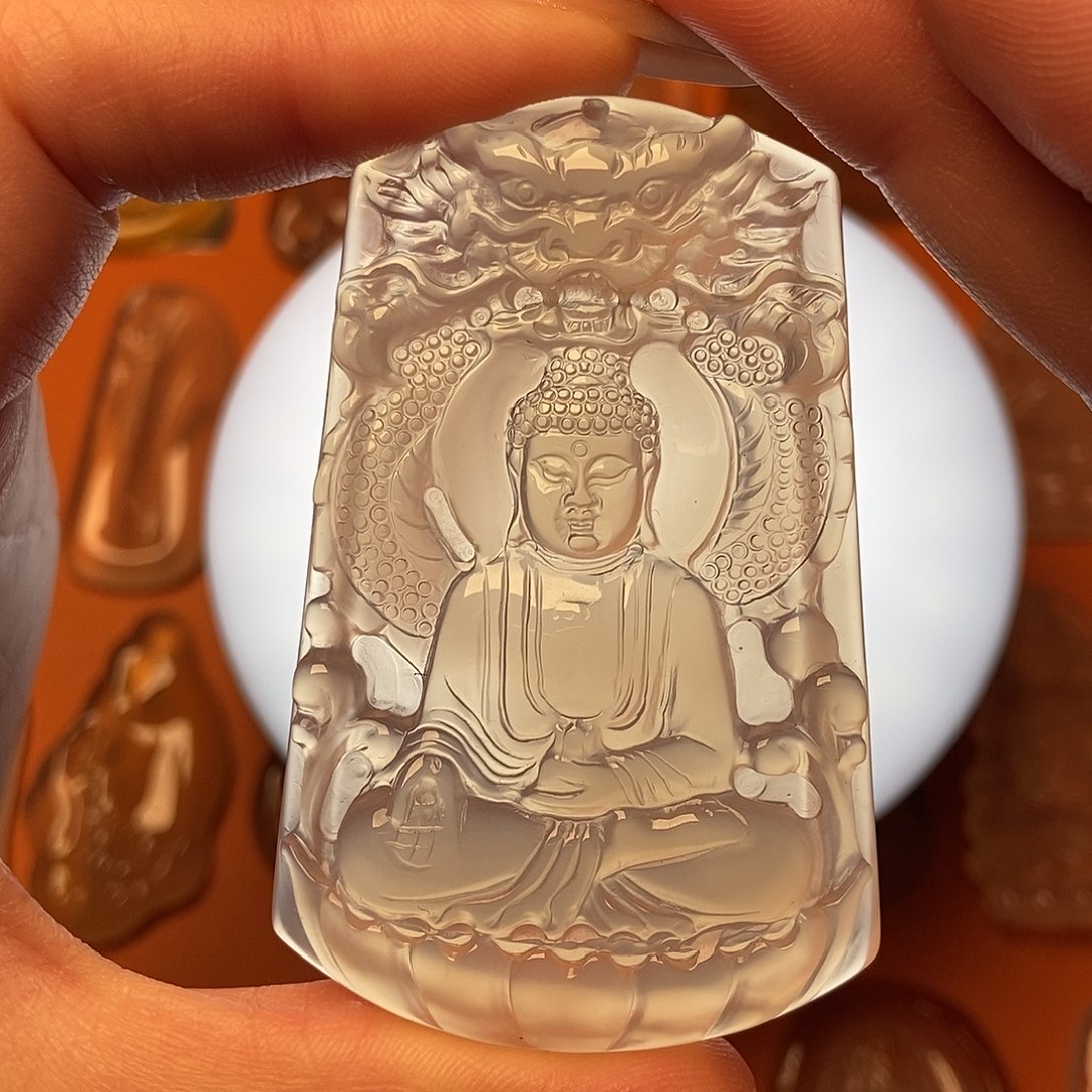 玛瑙/玉髓颈饰未镶嵌