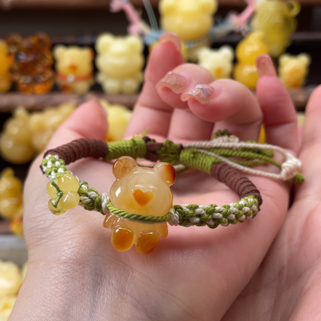 琥珀珠宝奇石未镶嵌