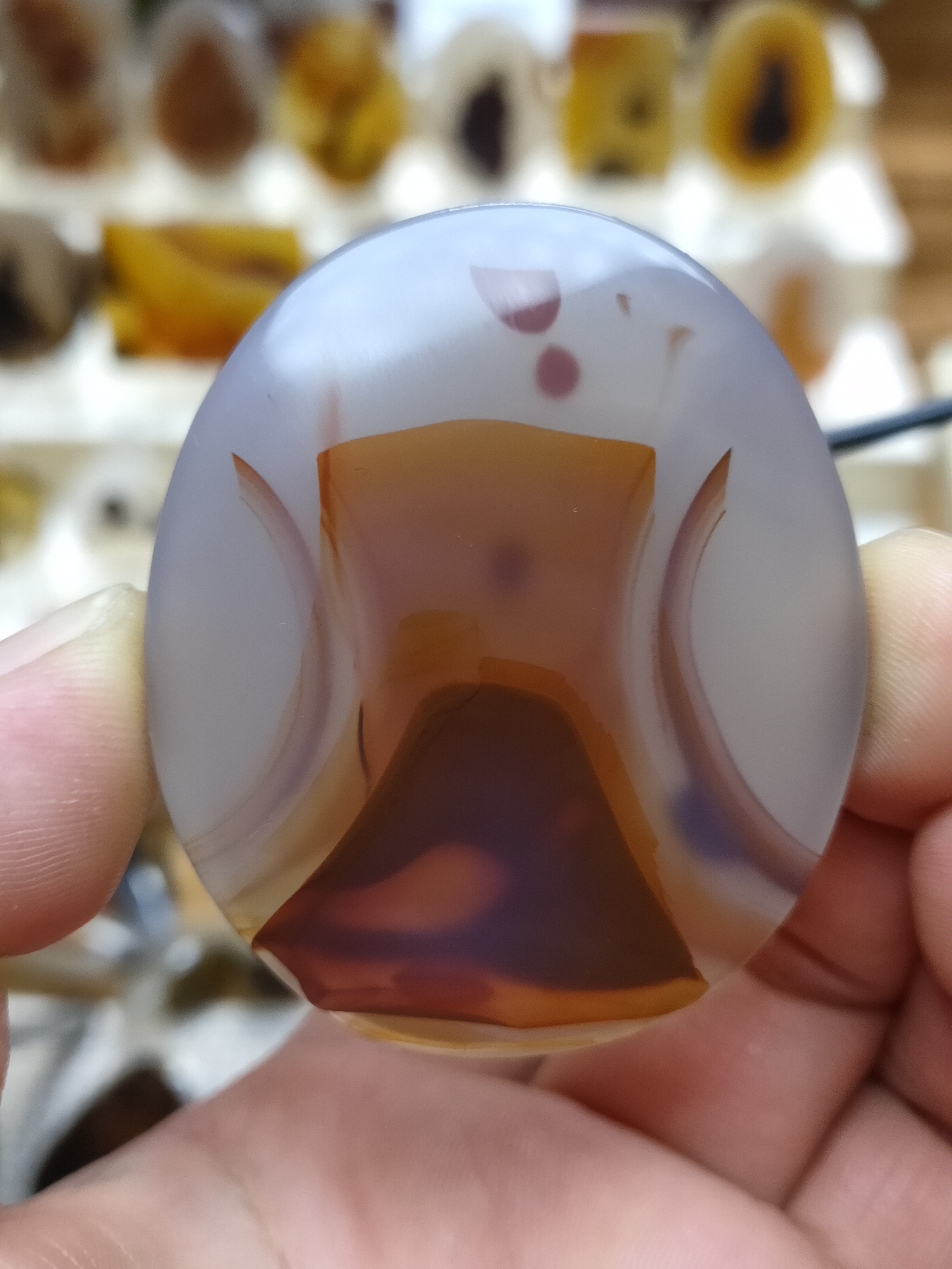 天然玛瑙像形牌吊坠