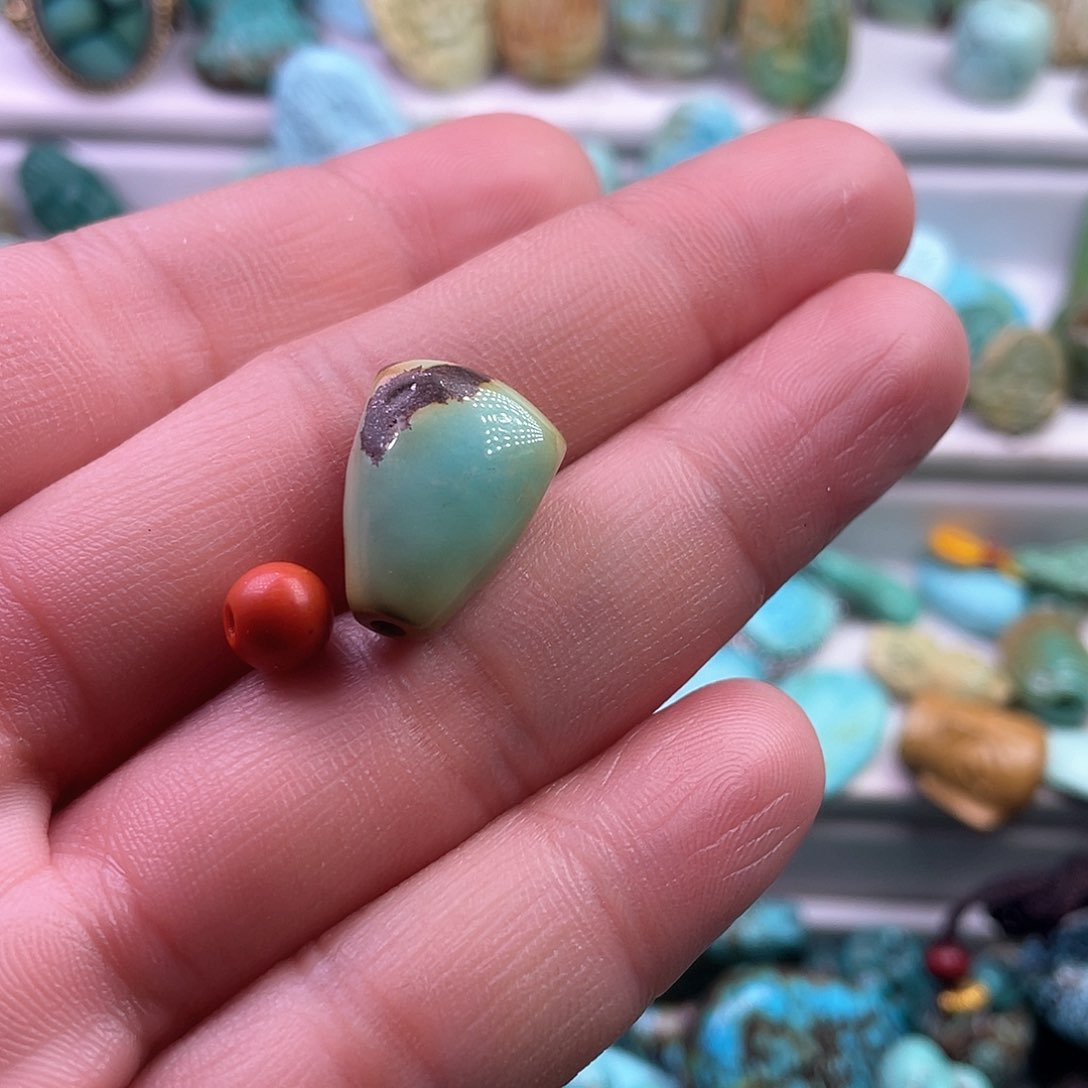 南红玛瑙颈饰未镶嵌