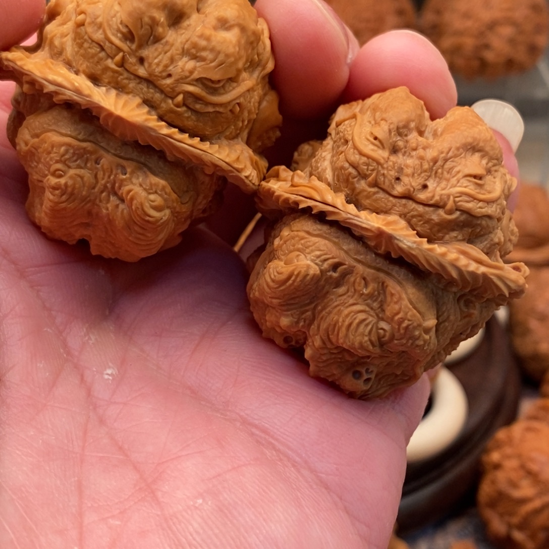 风***.核桃手串/手链龙婵蛤蟆头四面